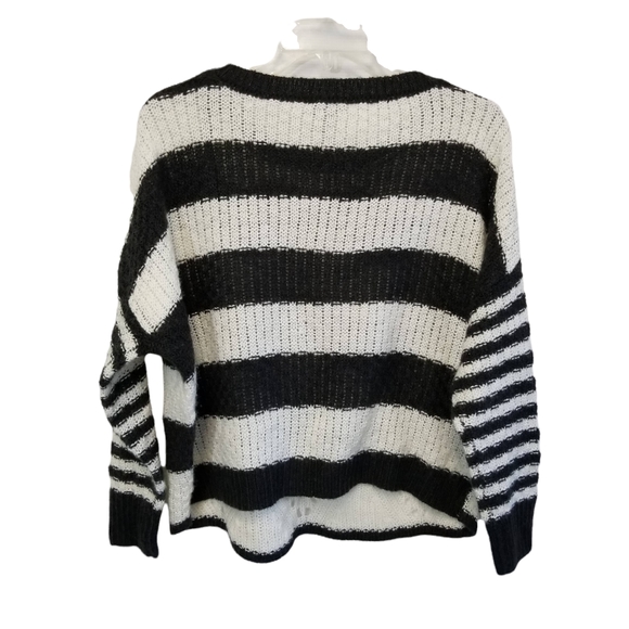 Jessica Simpson Loreen Open Knit Striped Sweater in Black Stripe Womens Size XS - Picture 11 of 12